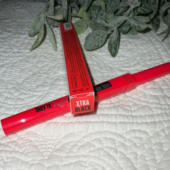 They're Real! Xtreme Precision Liner - Picture 4 of 5